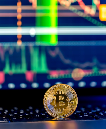 Team von Quantyravex bei der Marktanalyse