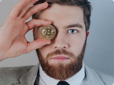 Julian Wolf – Chief Analyst bei Quantyravex